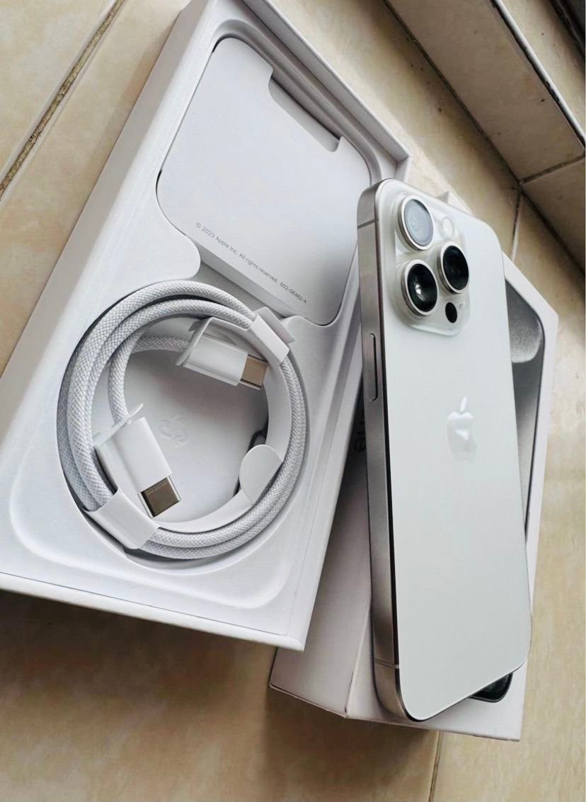 Apple iPhone 15 Pro Max