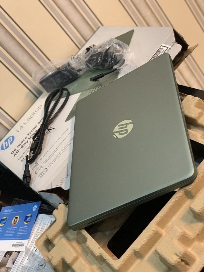 HP 14” Everyday Laptop – Natural Silver